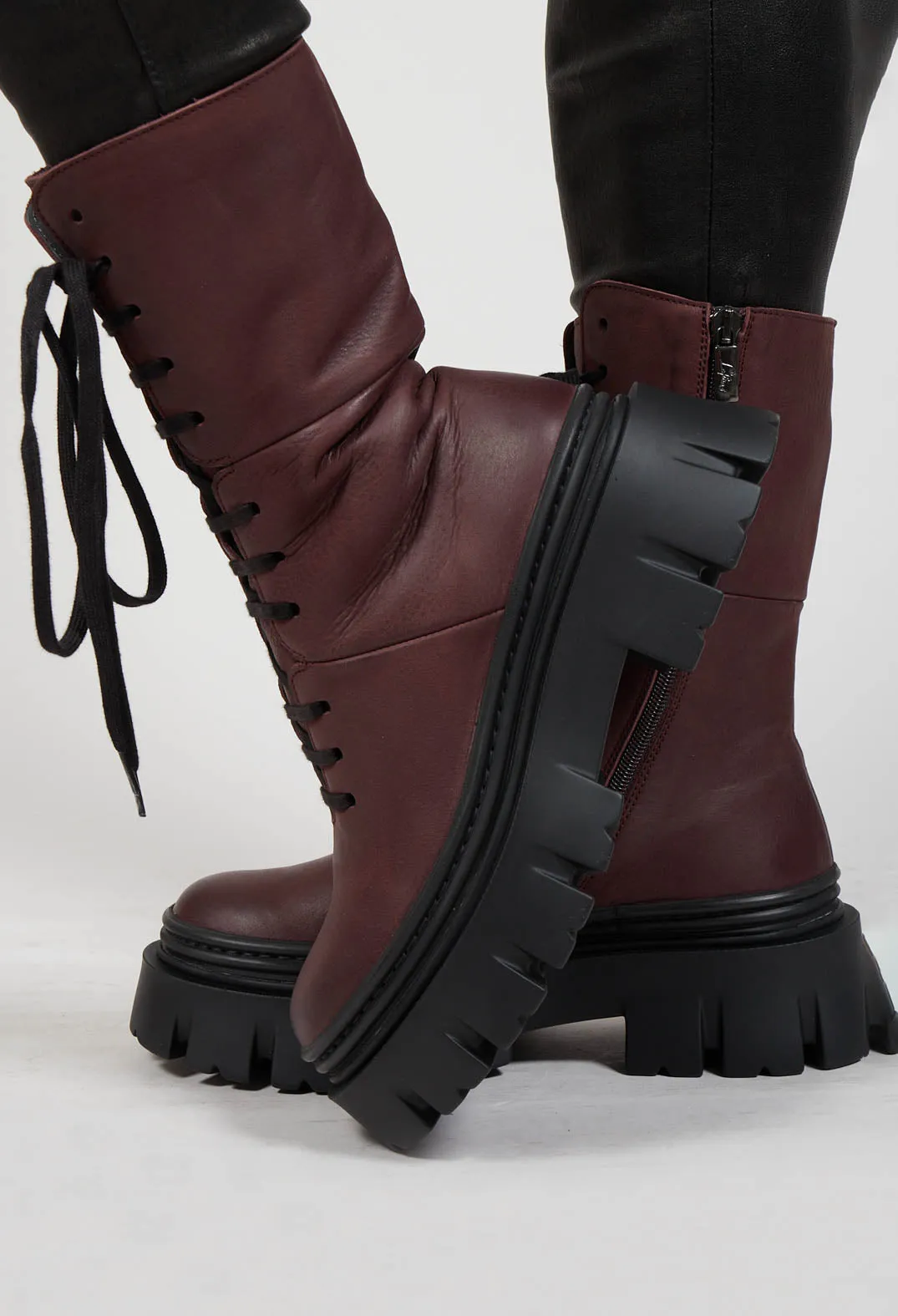 Ankle Lace Up Boots in Gasoline Melanzana