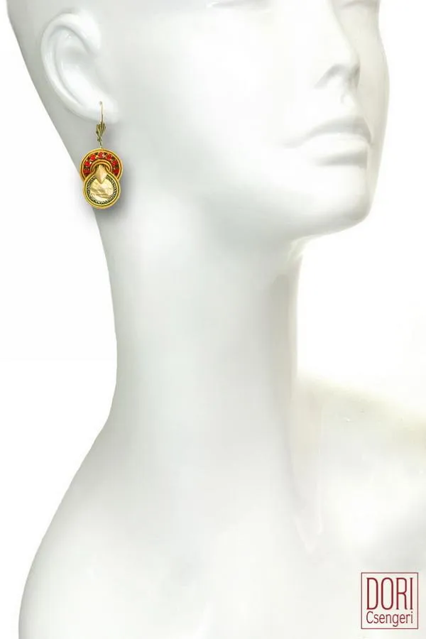 Elizabeth Casual Gold Earrings