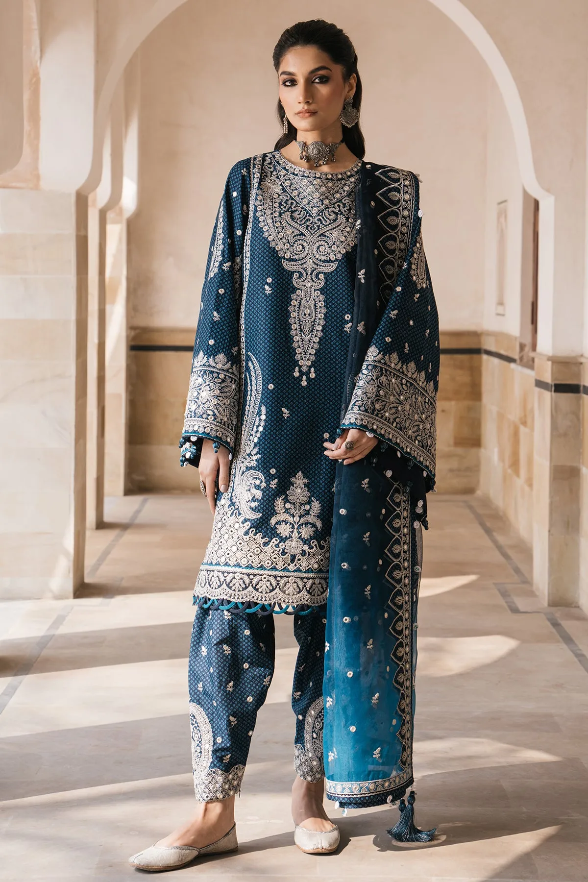 Embroidered Luxury Lawn SL24-D5