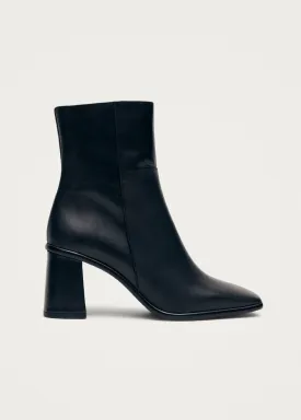 West Vintage Total Black Leather Ankle Boots